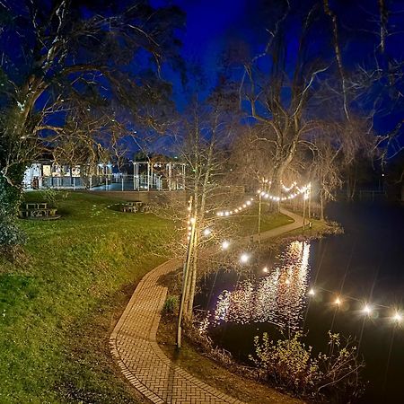 Isle Escape Hotel Rookley Bagian luar foto